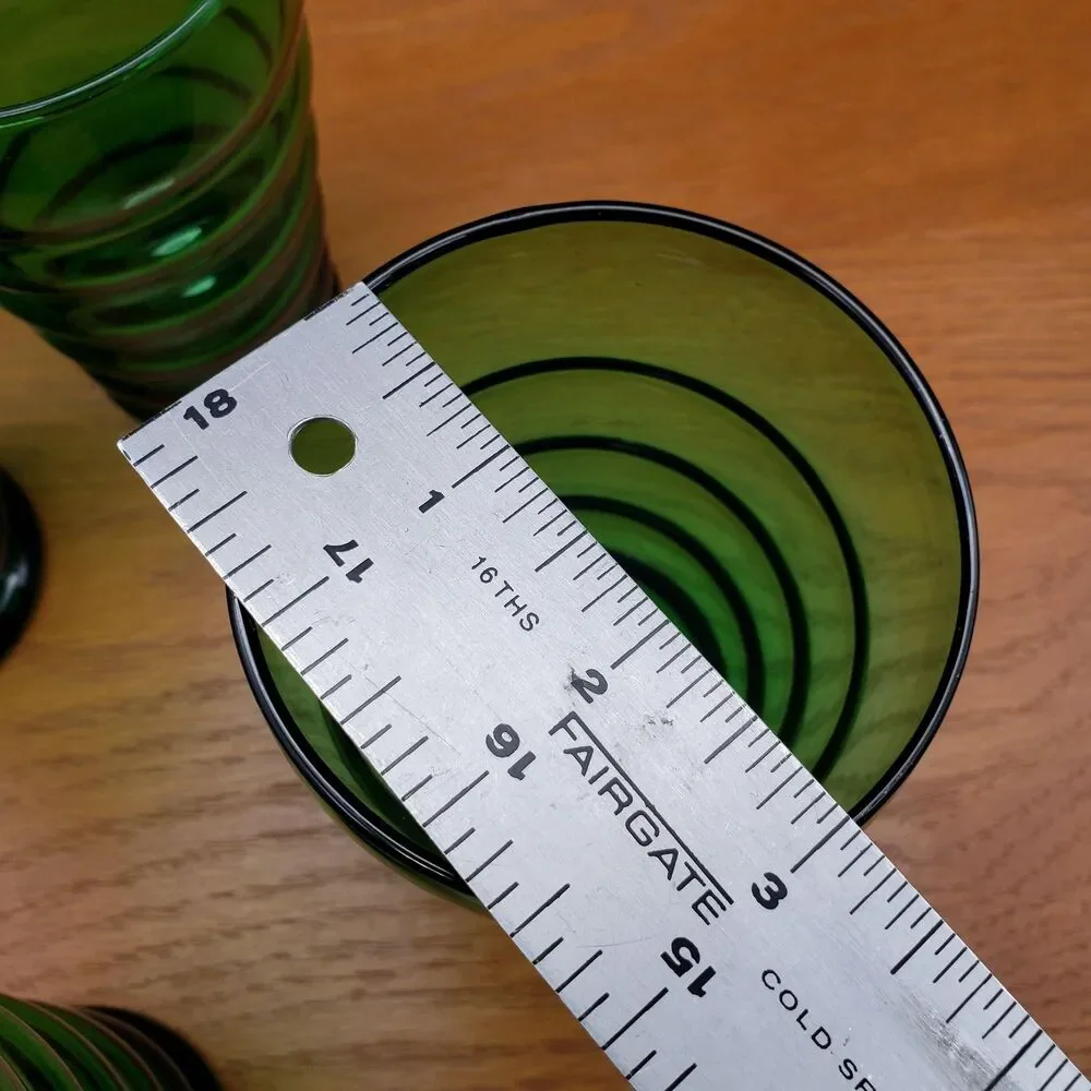 Anchor Hocking Whirly Twirly Forest Green Tumblers Set of 4 Vintage 12 oz